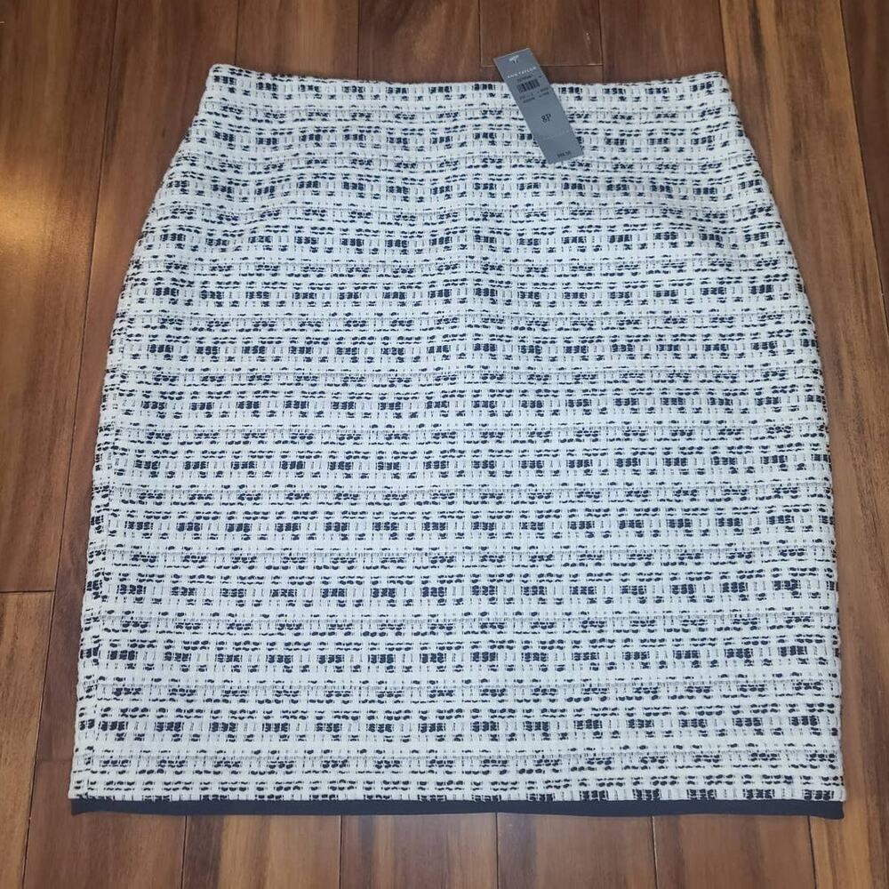 NWT Ann Taylor black white tweed skirt - 8P - 8 petite